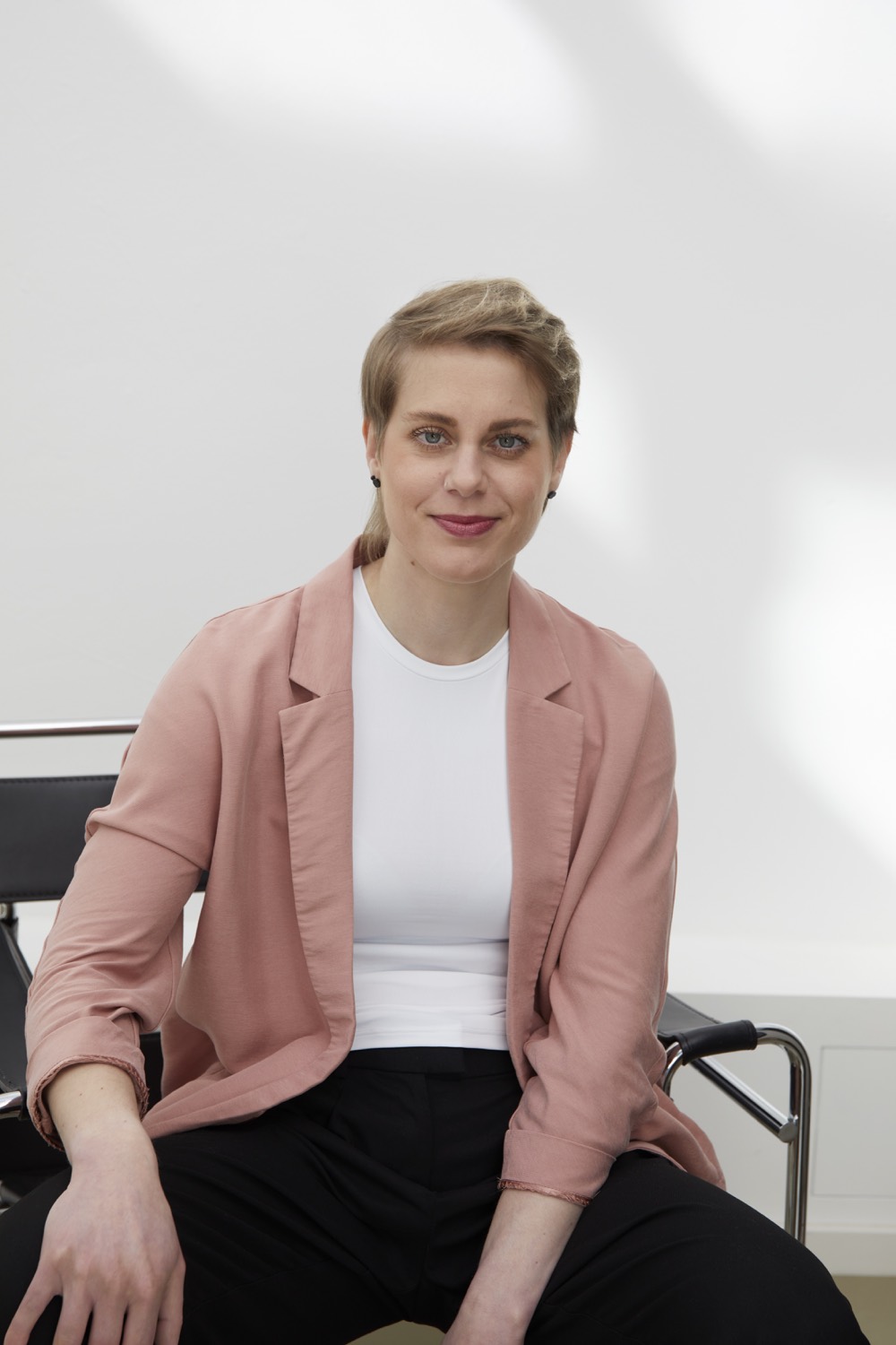 Anne Stodick, Personal Branding Strategin und LinkedIn Ghostwriterin aus Hamburg, im Porträt